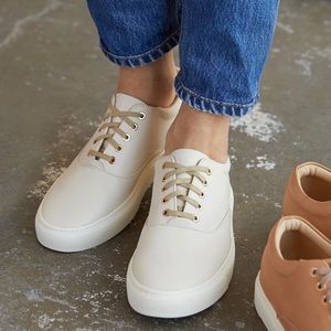 NISOLO Elayna sneaker in bone